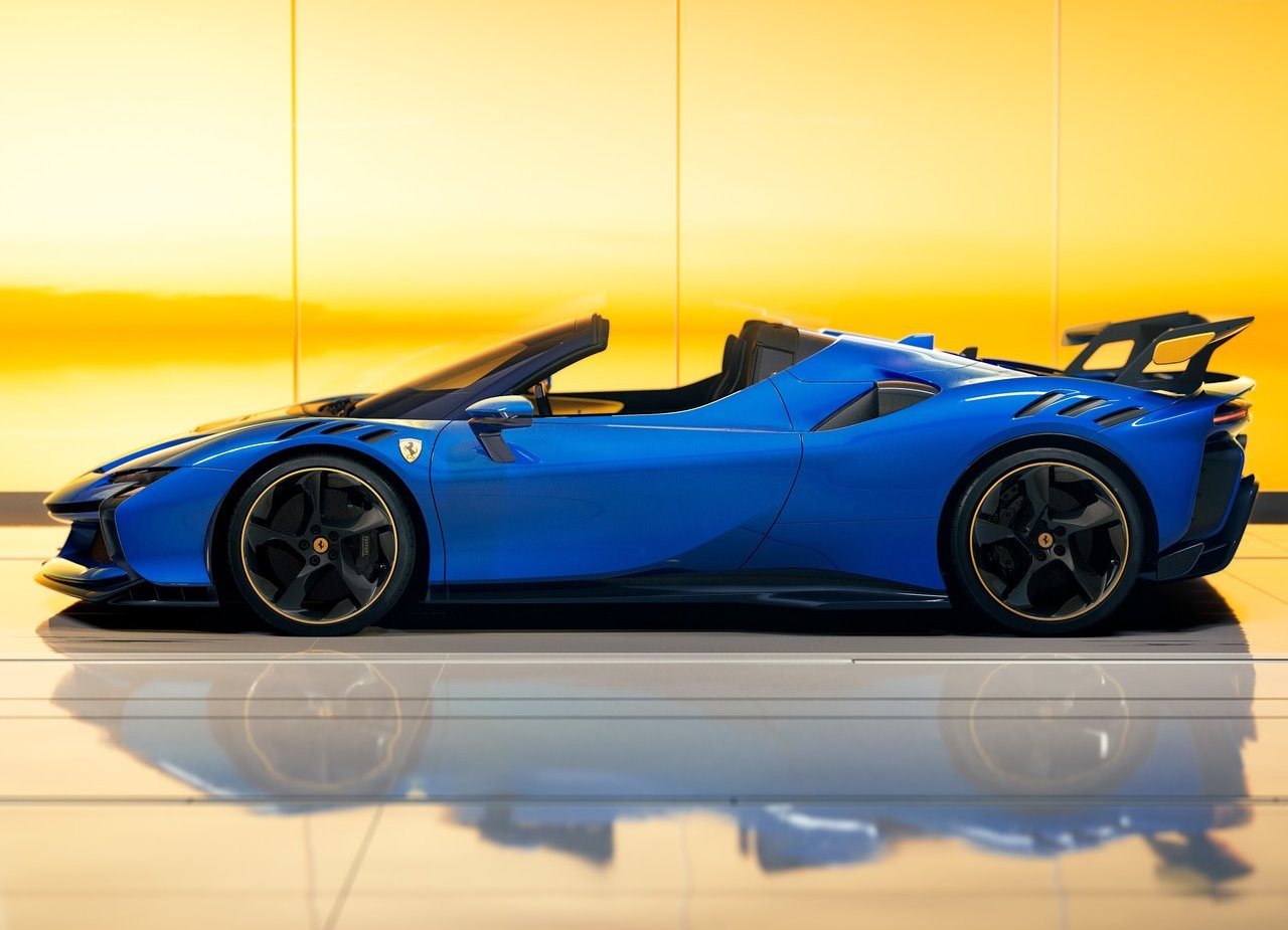 2024 - FERRARI SF90 XX SPIDER, foto 2