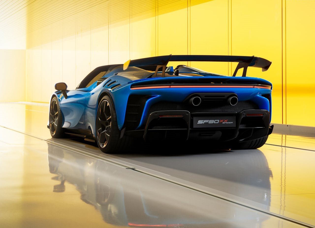 2024 - FERRARI SF90 XX SPIDER, foto 3