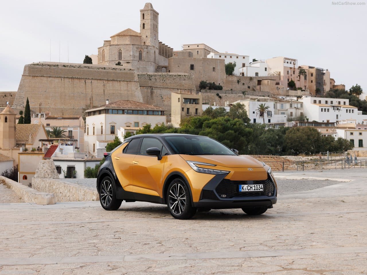 2024 - TOYOTA C-HR, foto 4