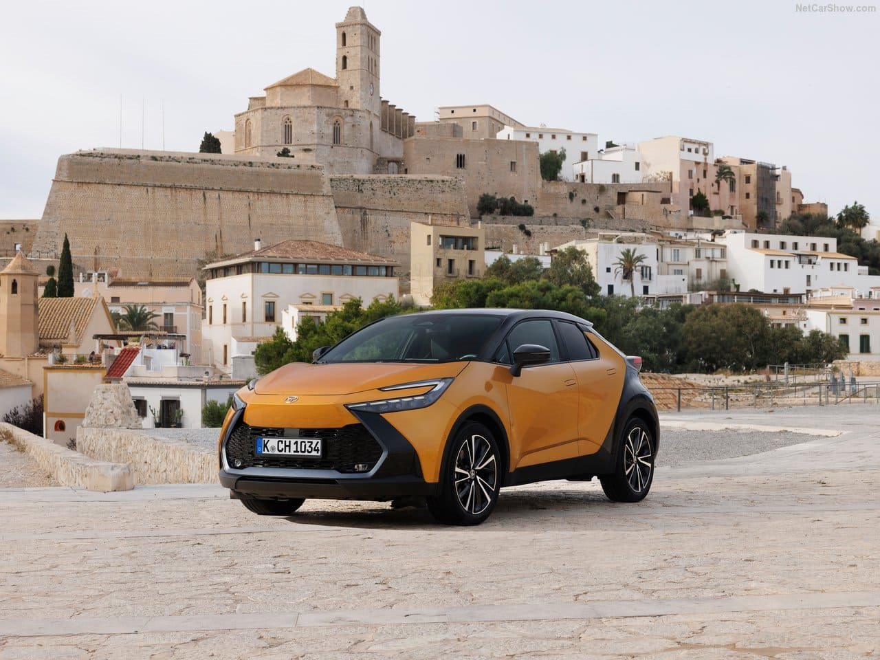 2024 - TOYOTA C-HR, foto 6