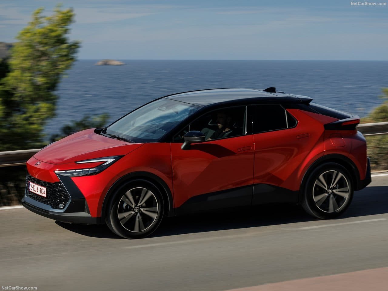 2024 - TOYOTA C-HR, foto 21