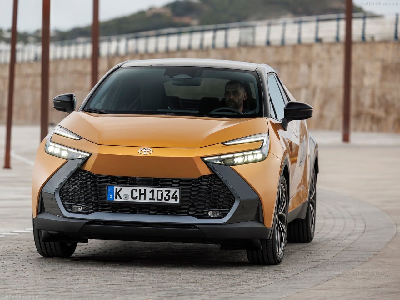2024 - TOYOTA C-HR, foto 25