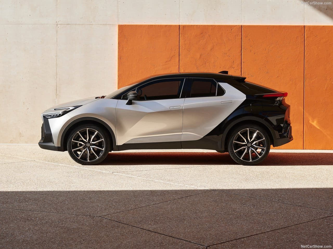 2024 - TOYOTA C-HR, foto 41