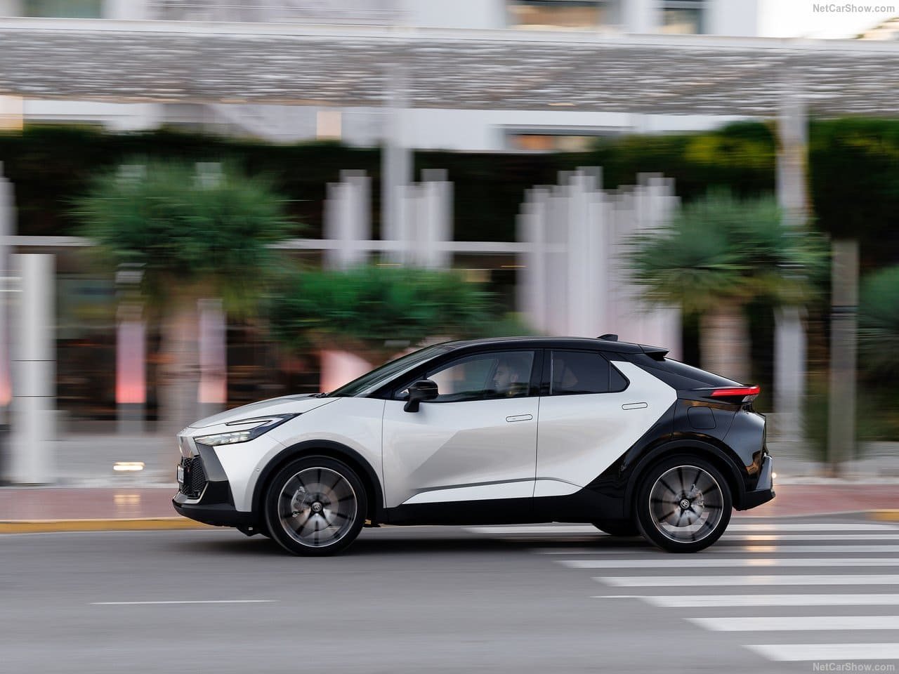 2024 - TOYOTA C-HR, foto 42