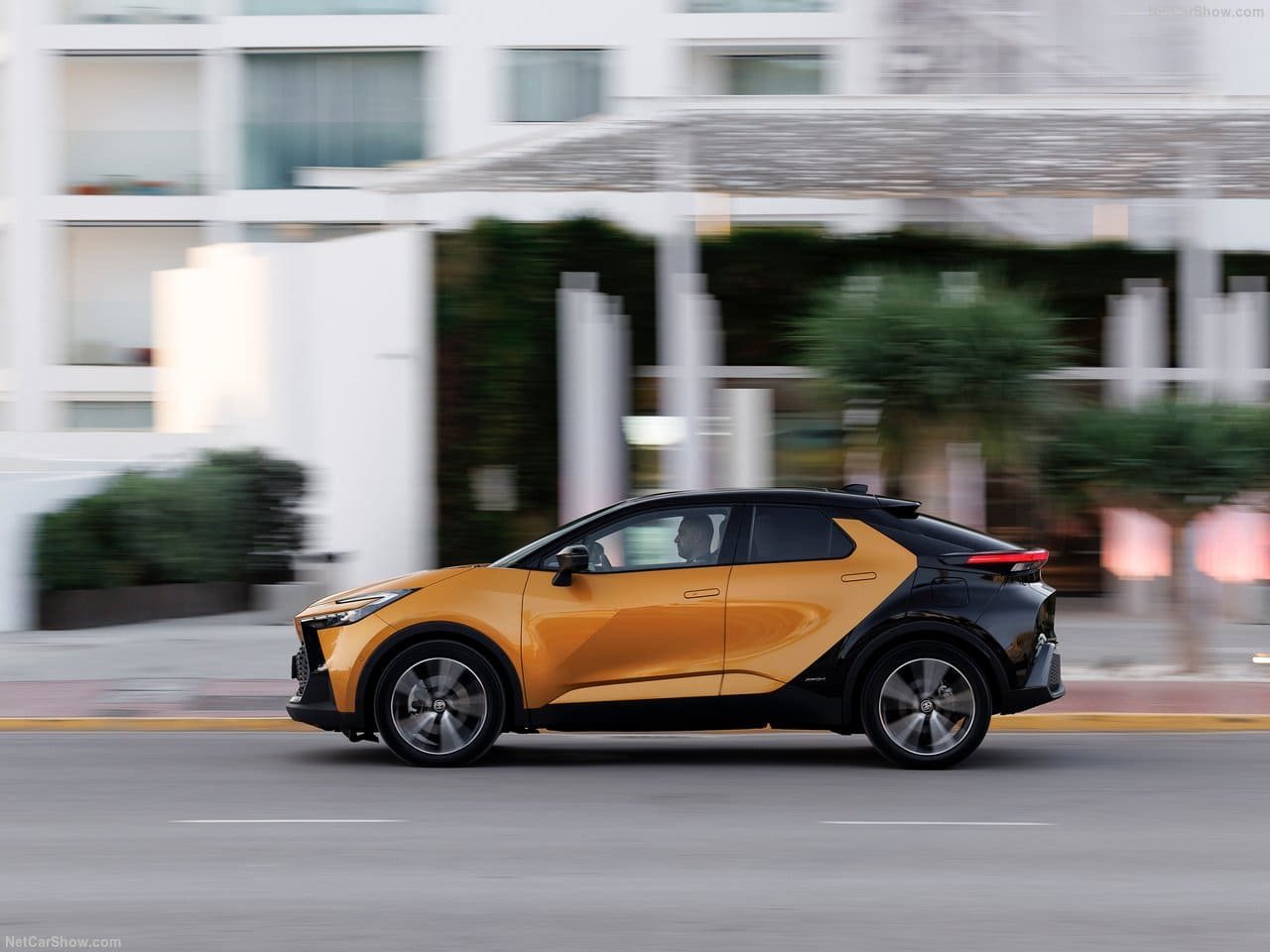 2024 - TOYOTA C-HR, foto 43