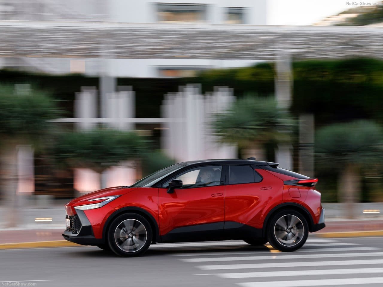 2024 - TOYOTA C-HR, foto 46