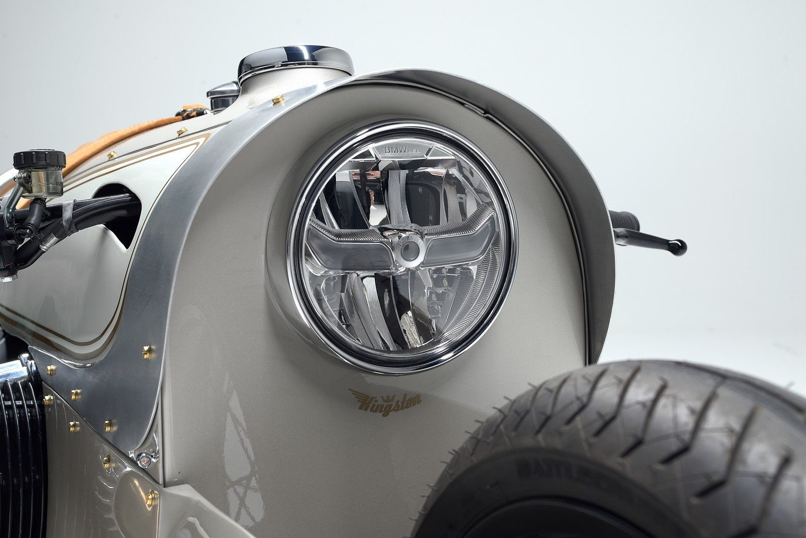 2023 - BMW R 18 ‘THE CROWN’, foto 2