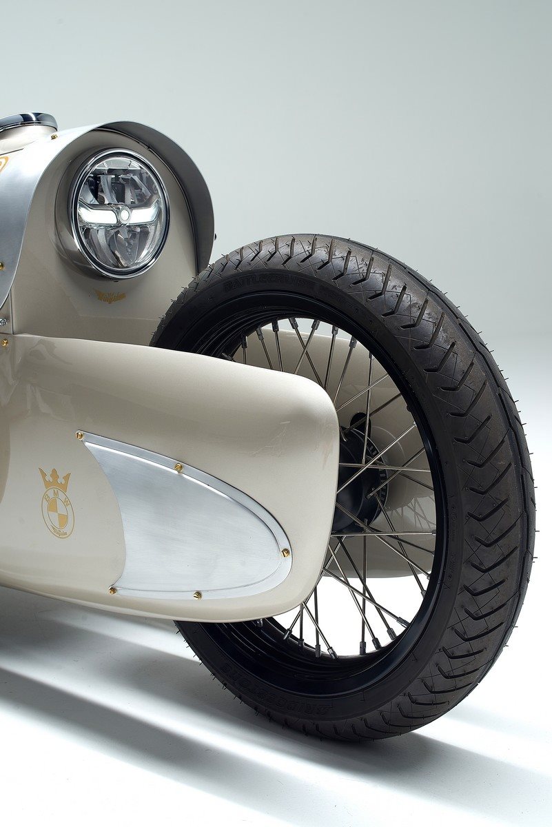 2023 - BMW R 18 ‘THE CROWN’, foto 10