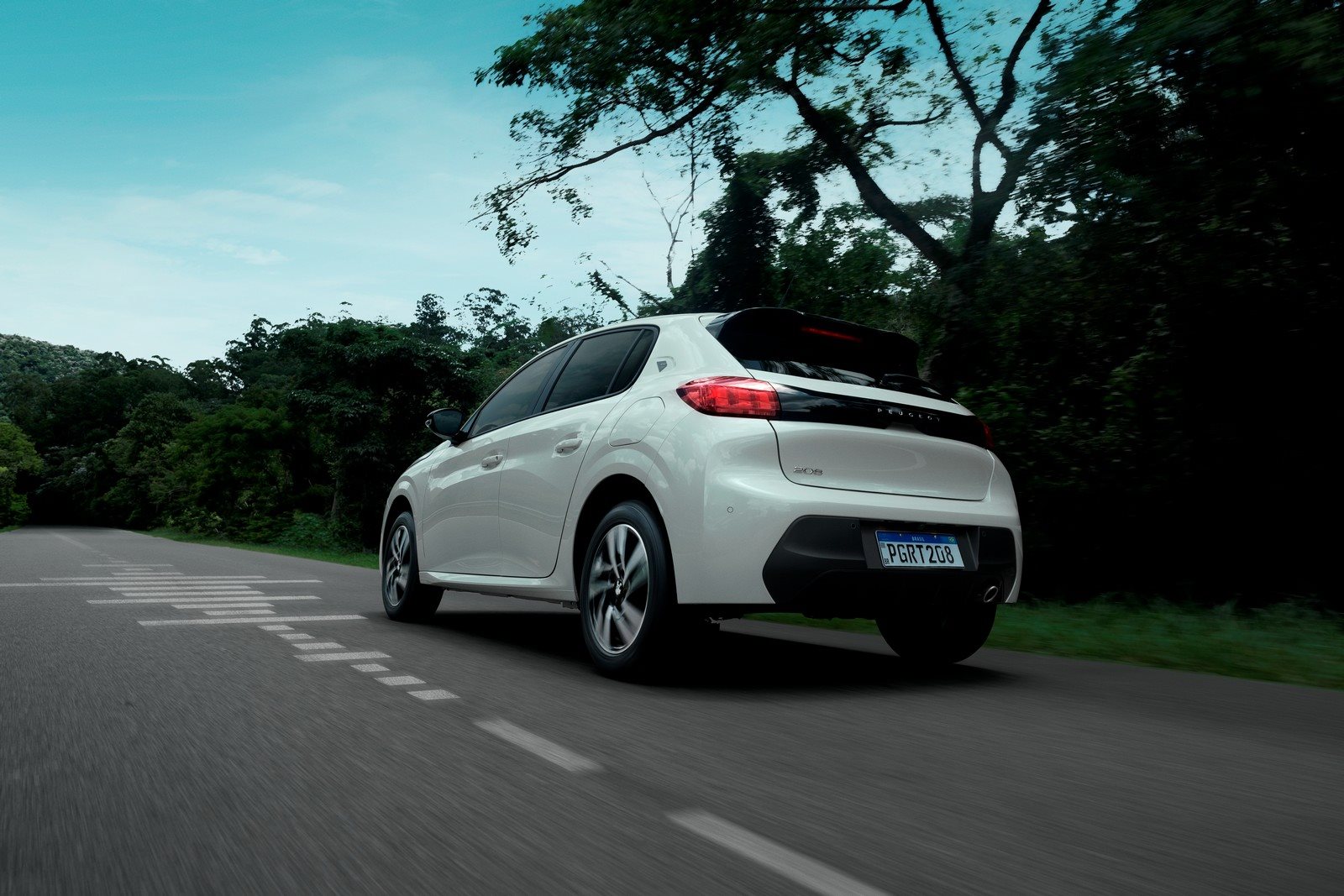 PEUGEOT 208, foto 3