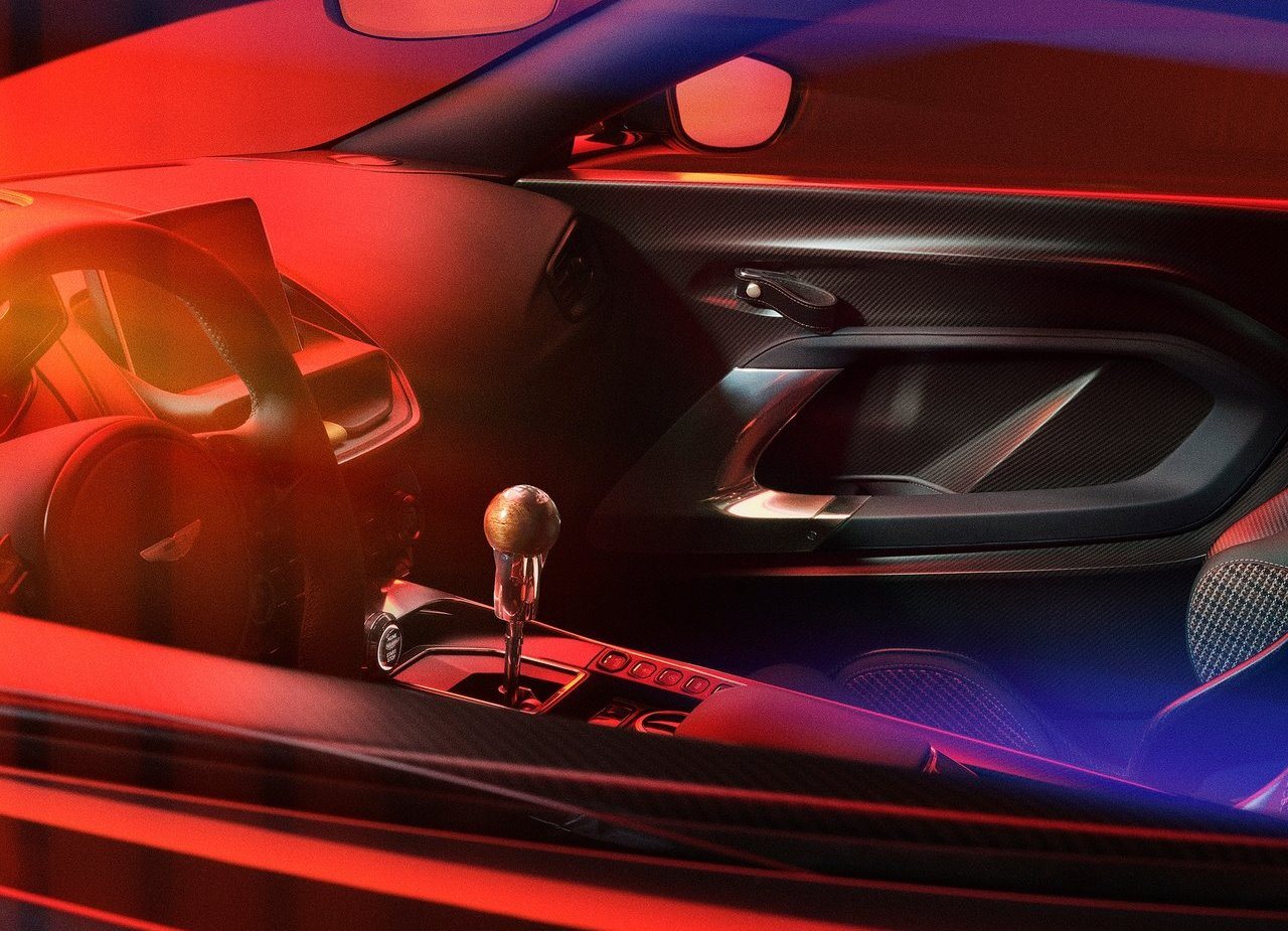 2024 - ASTON MARTIN VALOUR, foto 7