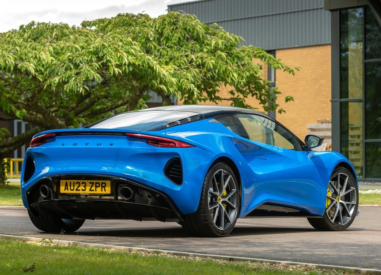 2024 - LOTUS EMIRA i4, foto 27