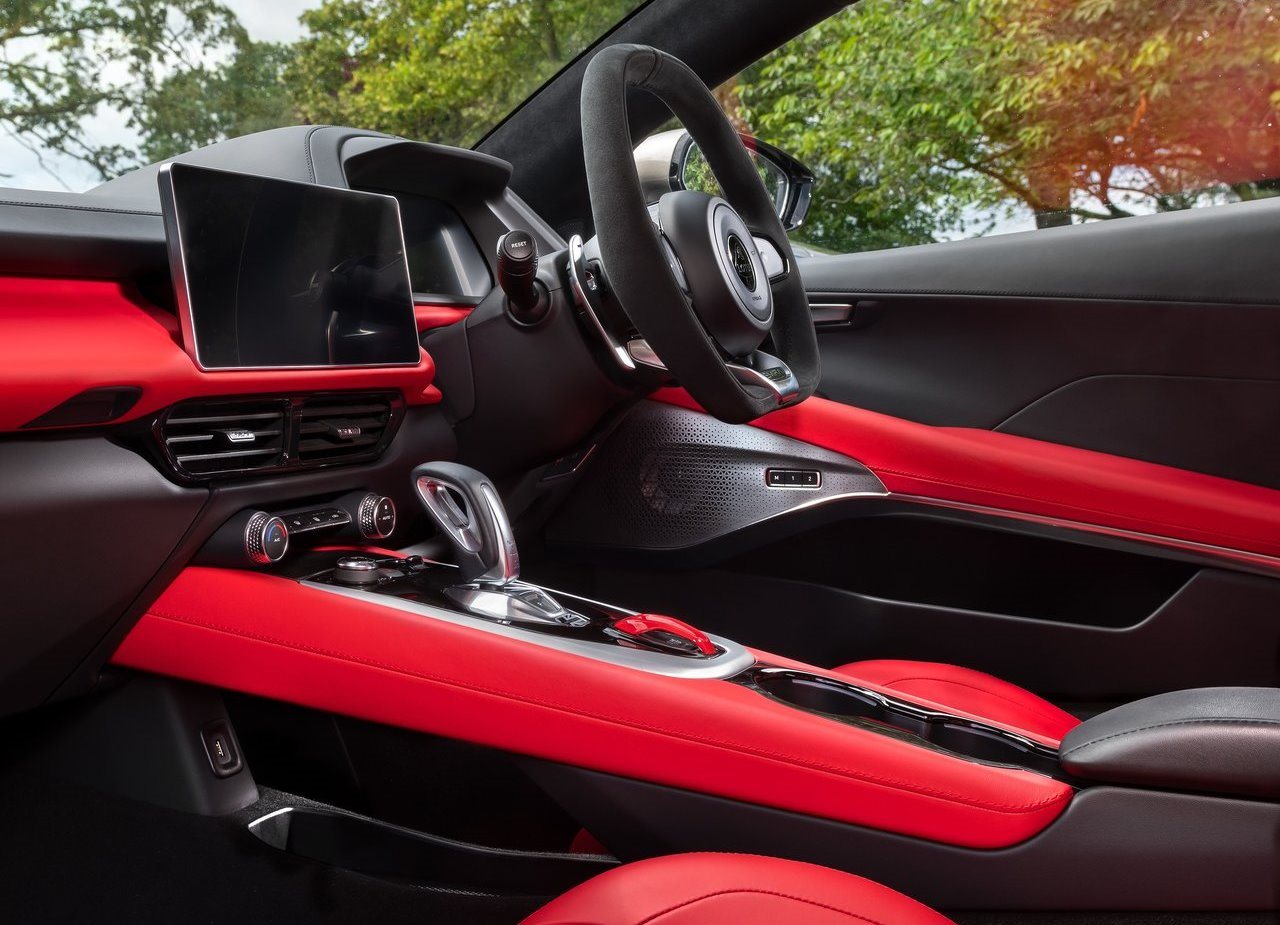 2024 - LOTUS EMIRA i4, foto 39