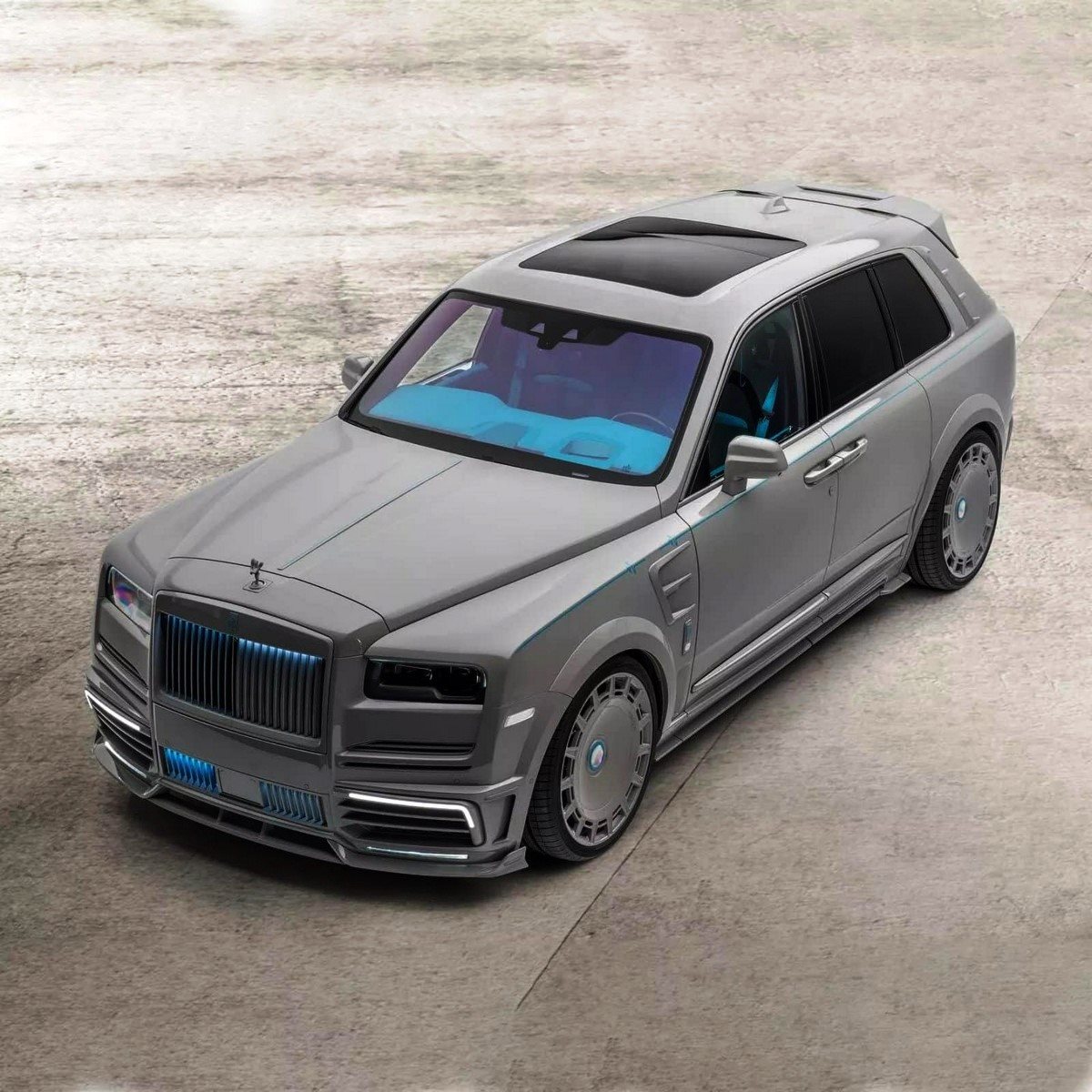 2023 - ROLLS-ROYCE CULLINAN NARDO GREY BY MANSORY, foto 4
