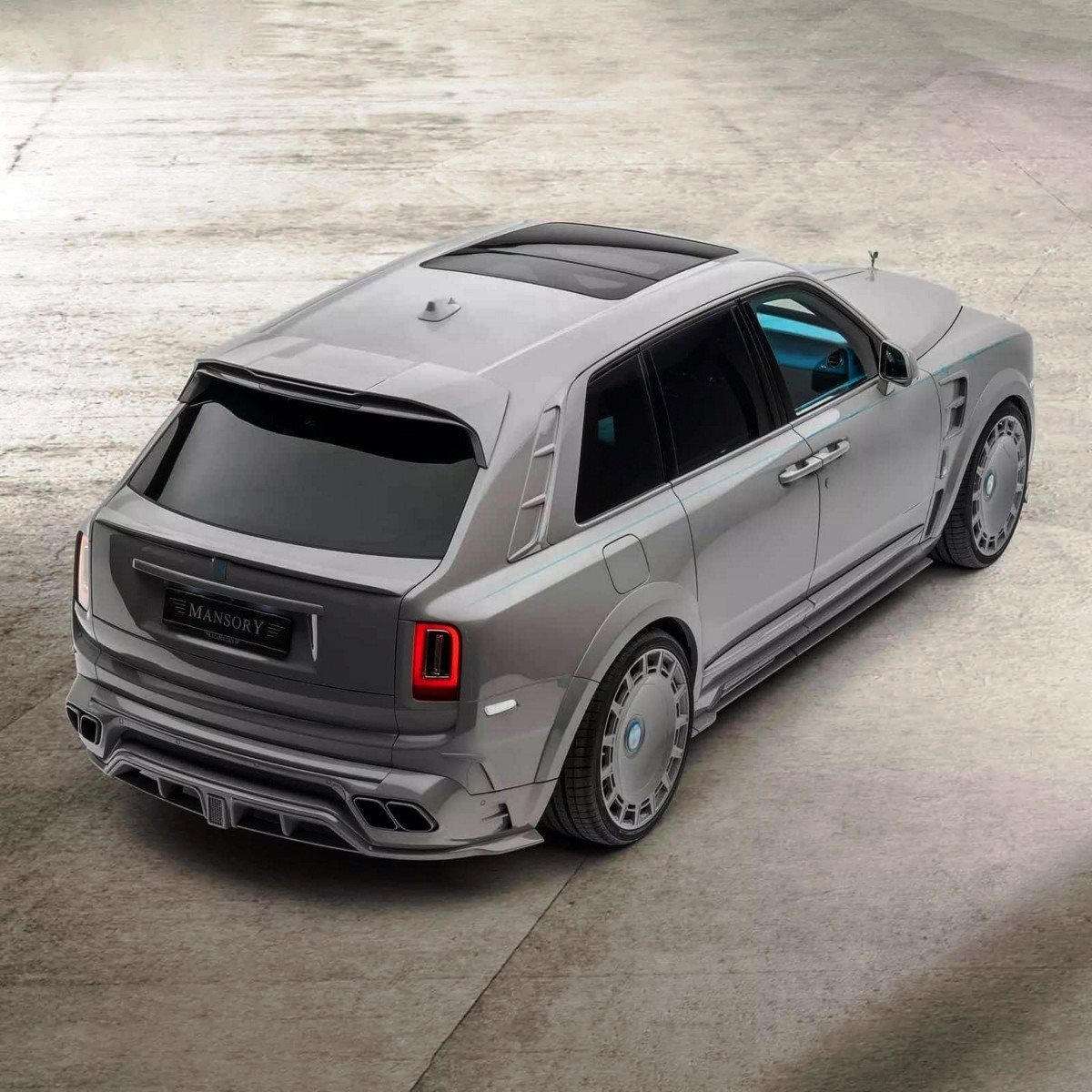 2023 - ROLLS-ROYCE CULLINAN NARDO GREY BY MANSORY, foto 5