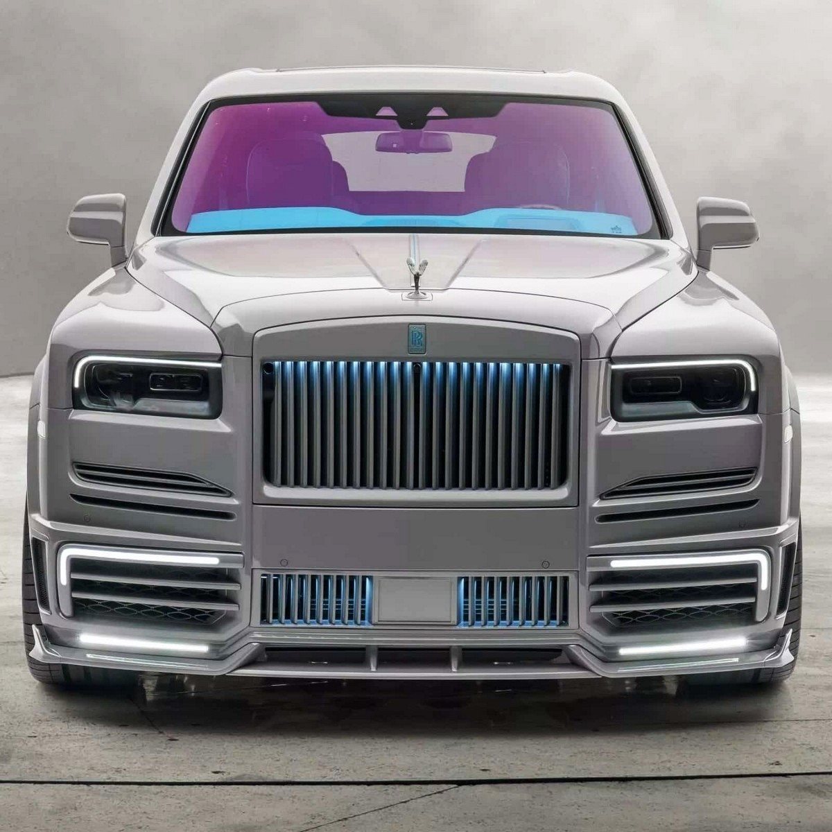 2023 - ROLLS-ROYCE CULLINAN NARDO GREY BY MANSORY, foto 6