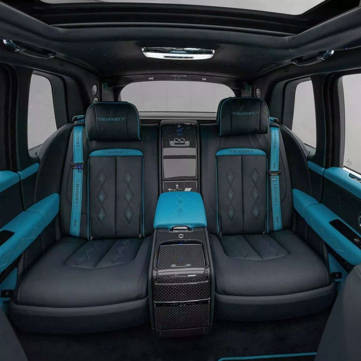 2023 - ROLLS-ROYCE CULLINAN NARDO GREY BY MANSORY, foto 10