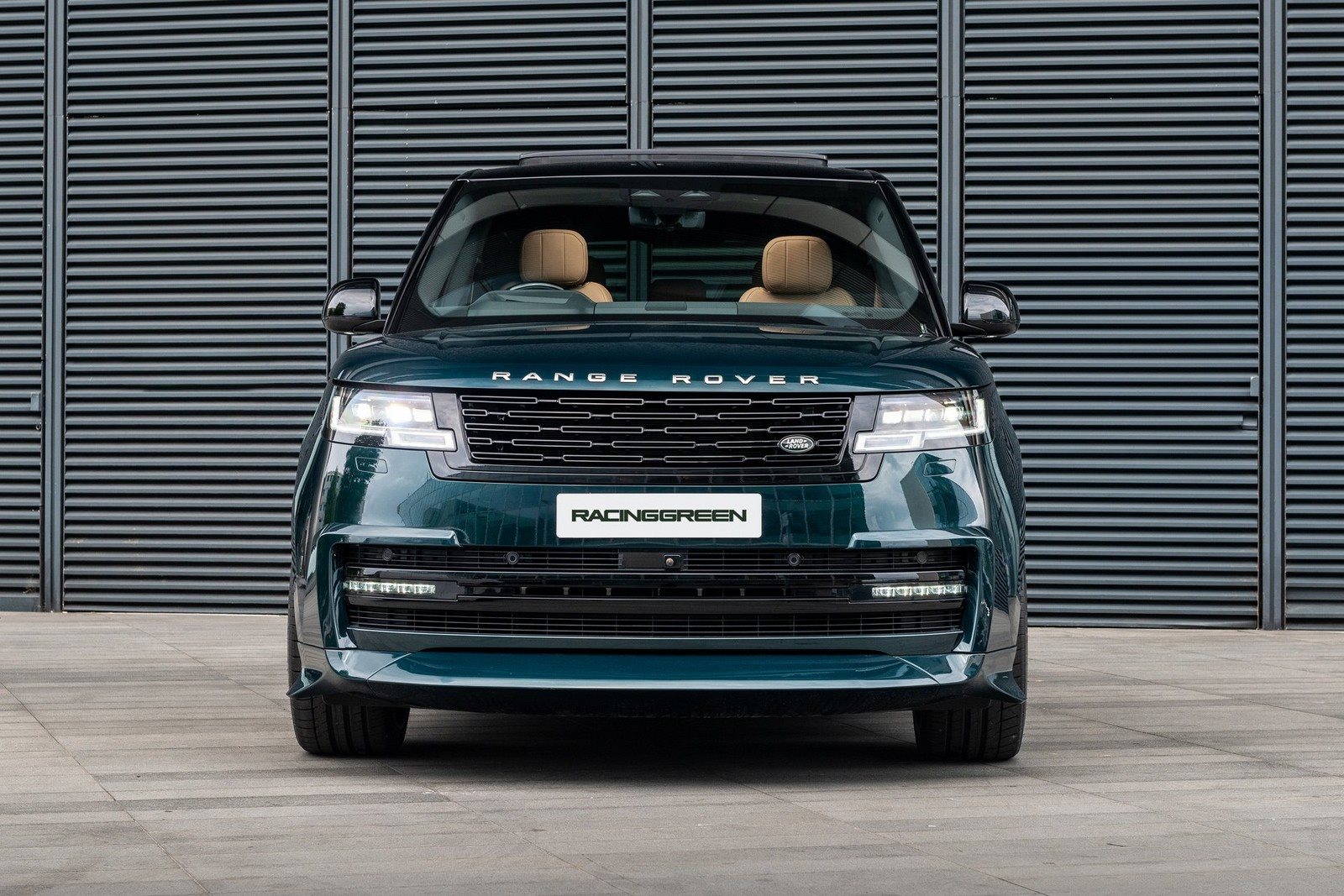 RANGE ROVER ‘THE FINTAIL EDITION’ BY KAHN, foto 2