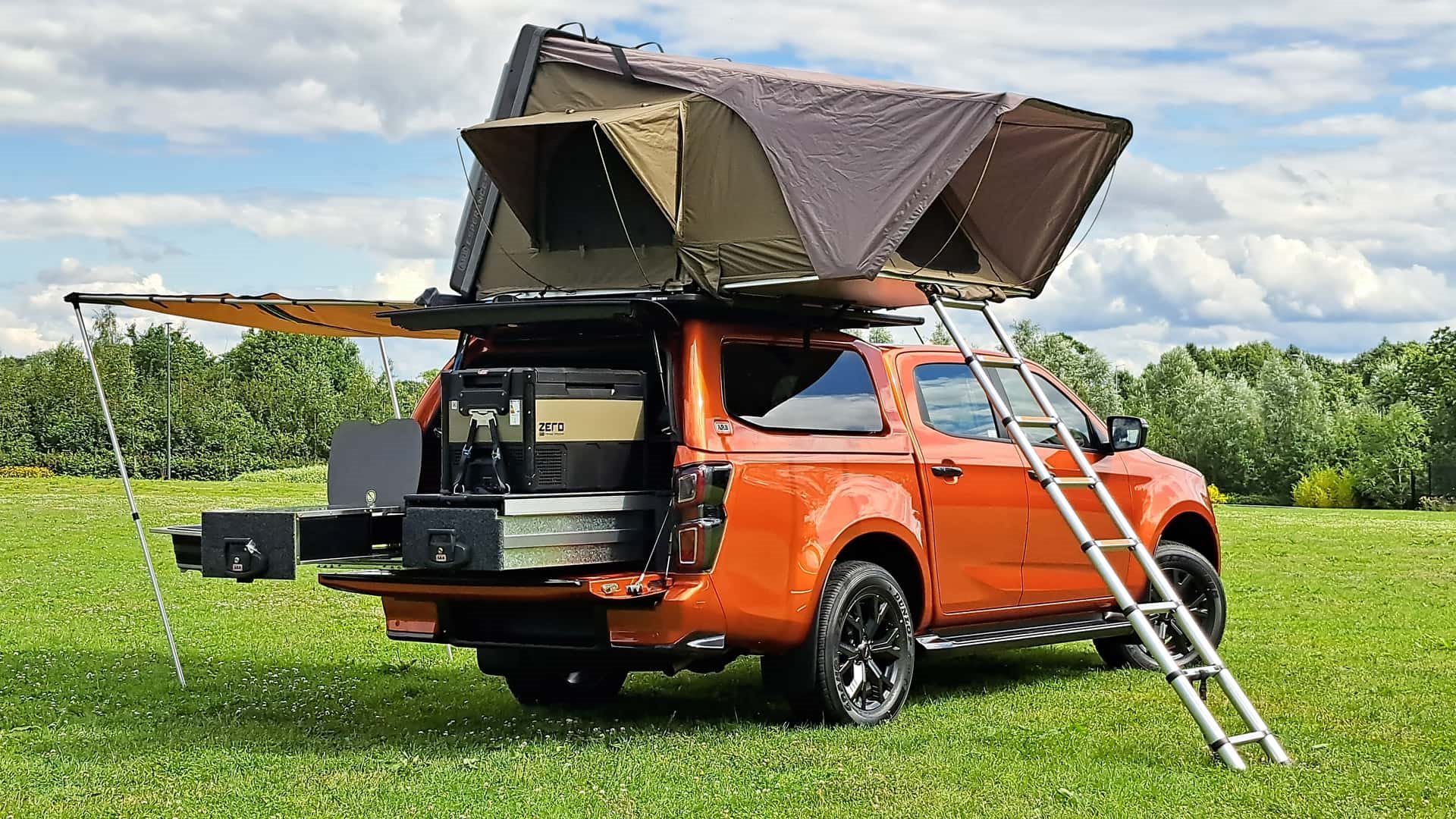 ISUZU D-MAX V-CROSS EXPEDITION EDITION, foto 2