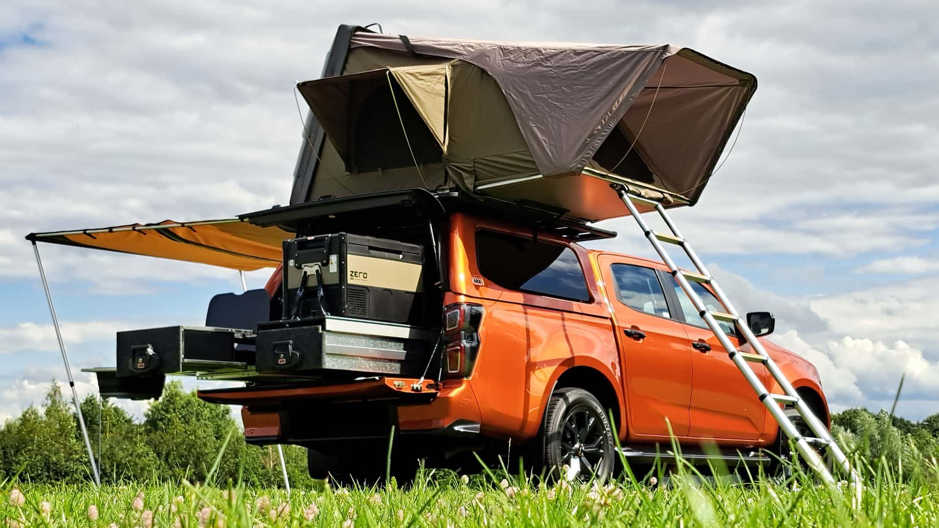 ISUZU D-MAX V-CROSS EXPEDITION EDITION, foto 3