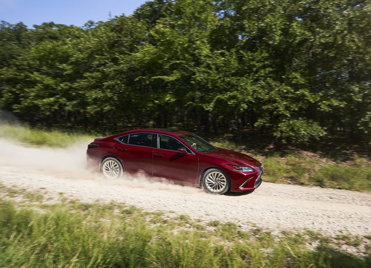 LEXUS ES, foto 10