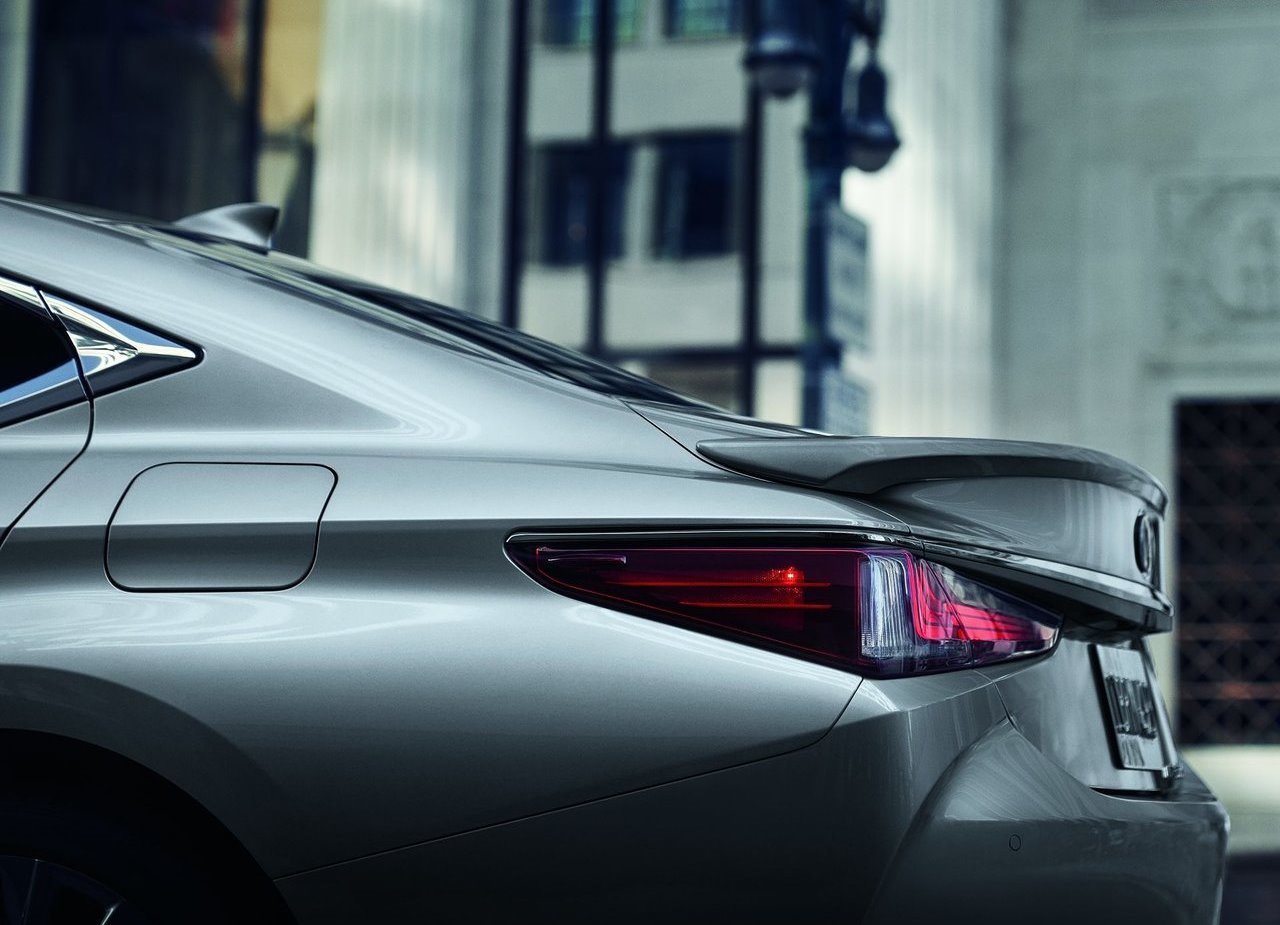 LEXUS ES, foto 34
