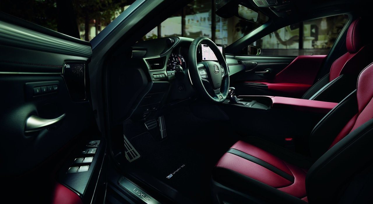 LEXUS ES, foto 39