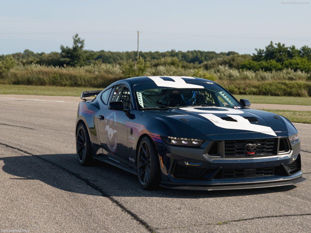 2024 - FORD MUSTANG DARK HORSE R, foto 5