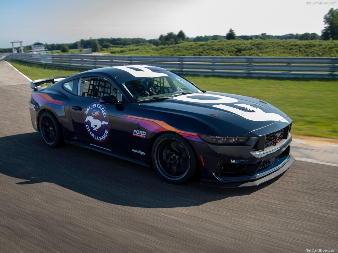2024 - FORD MUSTANG DARK HORSE R, foto 6