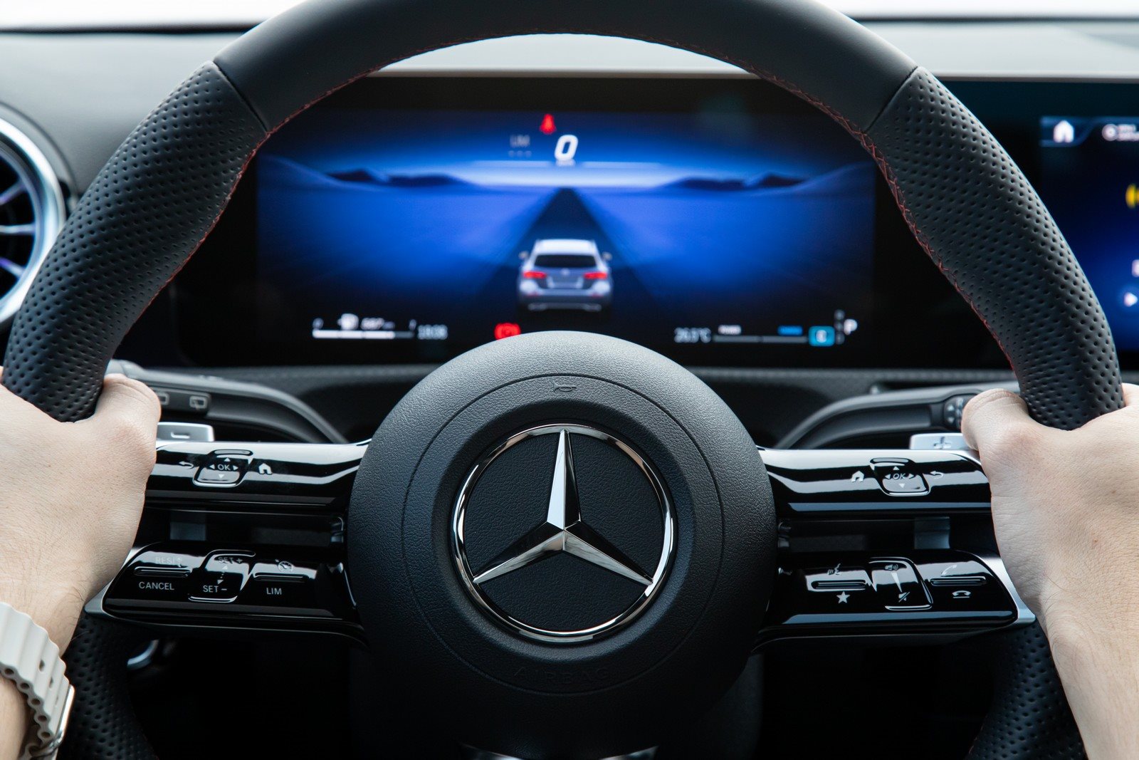 2024 - MERCEDES-BENZ A 200 AMG LINE, foto 64