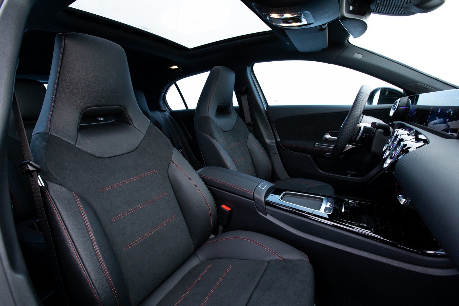 2024 - MERCEDES-BENZ A 200 AMG LINE, foto 69