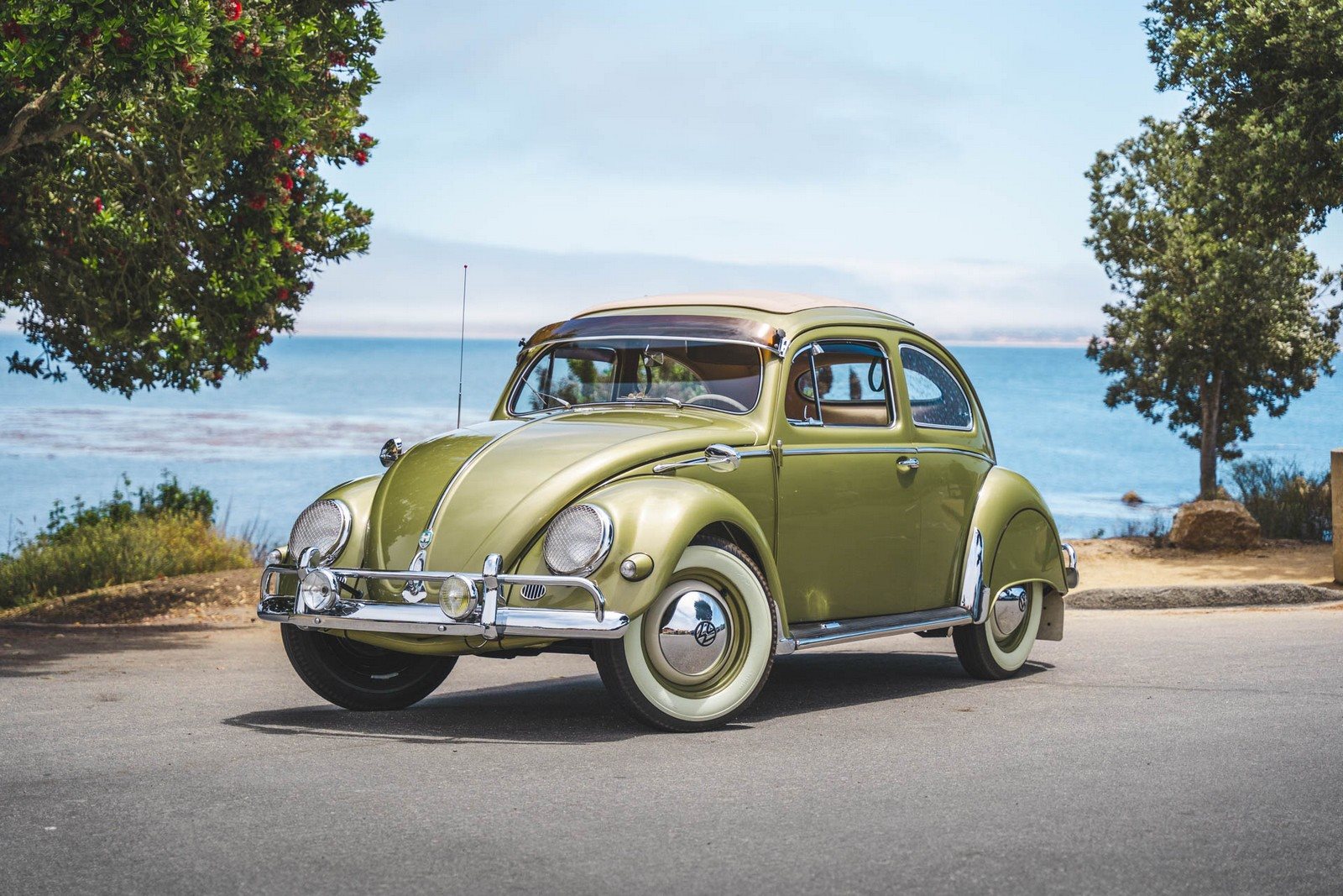 1956 - VOLKSWAGEN BEETLE DELUXE SEDAN, foto 2