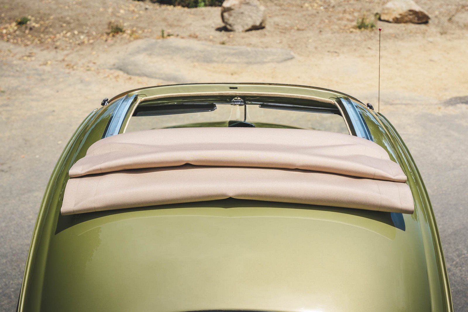 1956 - VOLKSWAGEN BEETLE DELUXE SEDAN, foto 65