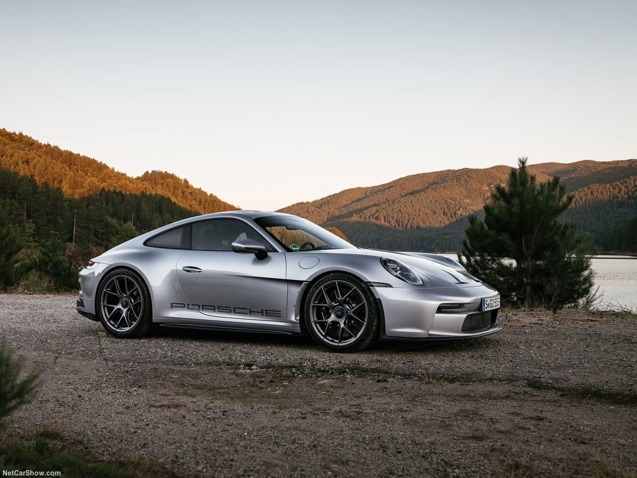 2024 - PORSCHE 911 S/T, foto 3