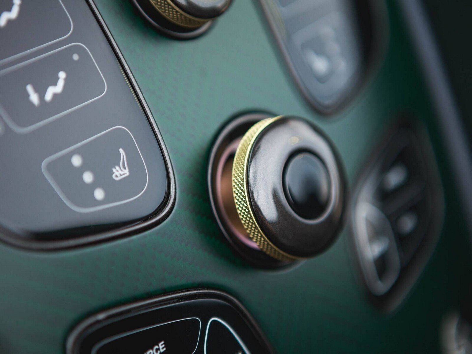 2018 - ASTON MARTIN VANQUISH ZAGATO VOLANTE IRIDESCENT EMERALD, foto 26
