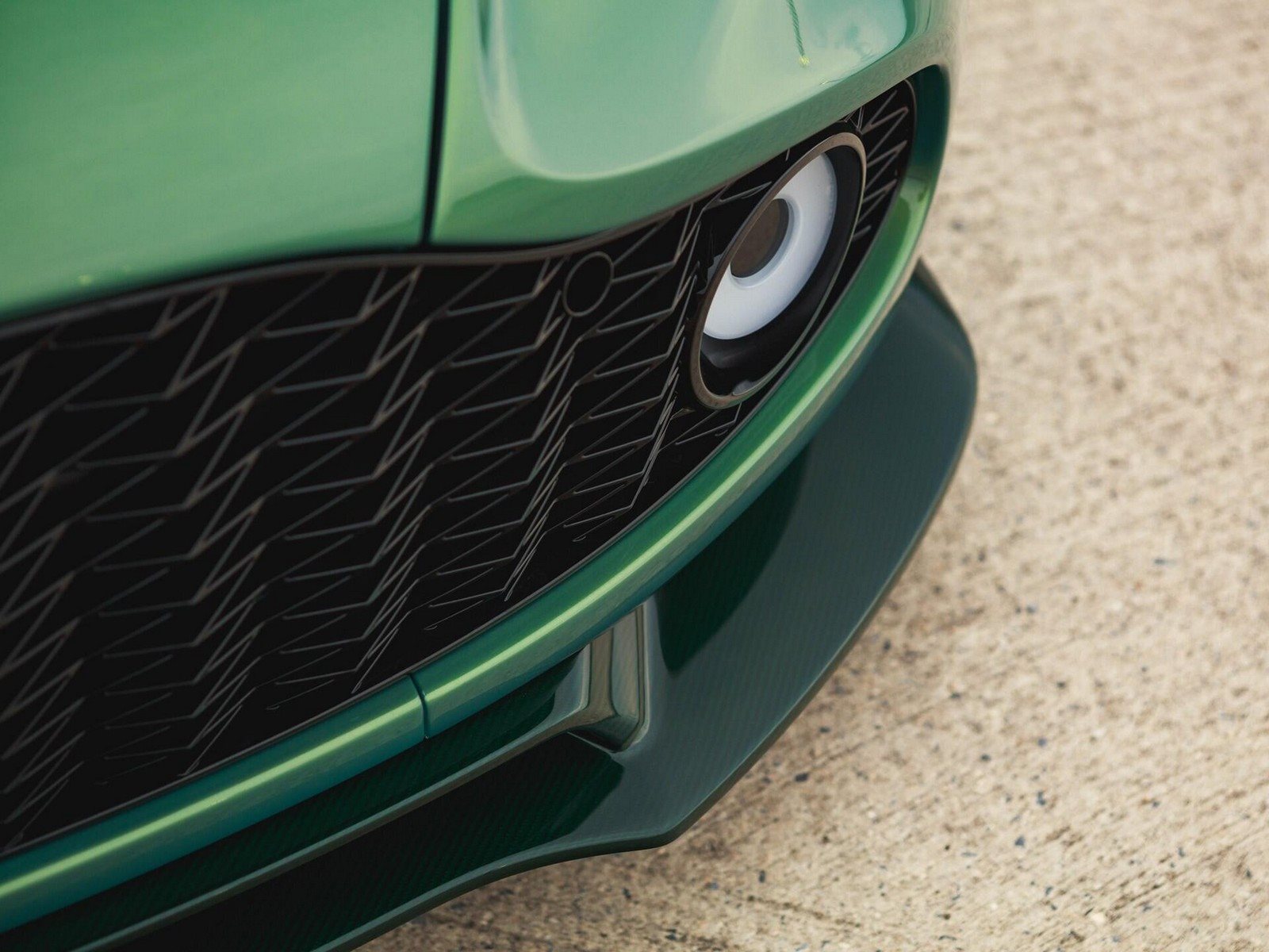 2018 - ASTON MARTIN VANQUISH ZAGATO VOLANTE IRIDESCENT EMERALD, foto 60