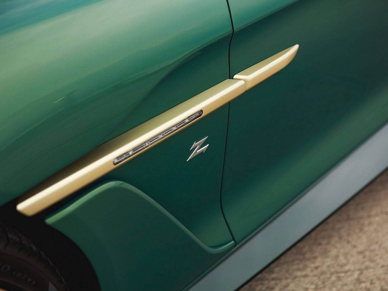2018 - ASTON MARTIN VANQUISH ZAGATO VOLANTE IRIDESCENT EMERALD, foto 73