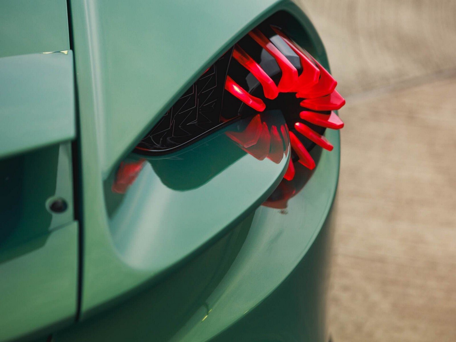 2018 - ASTON MARTIN VANQUISH ZAGATO VOLANTE IRIDESCENT EMERALD, foto 78
