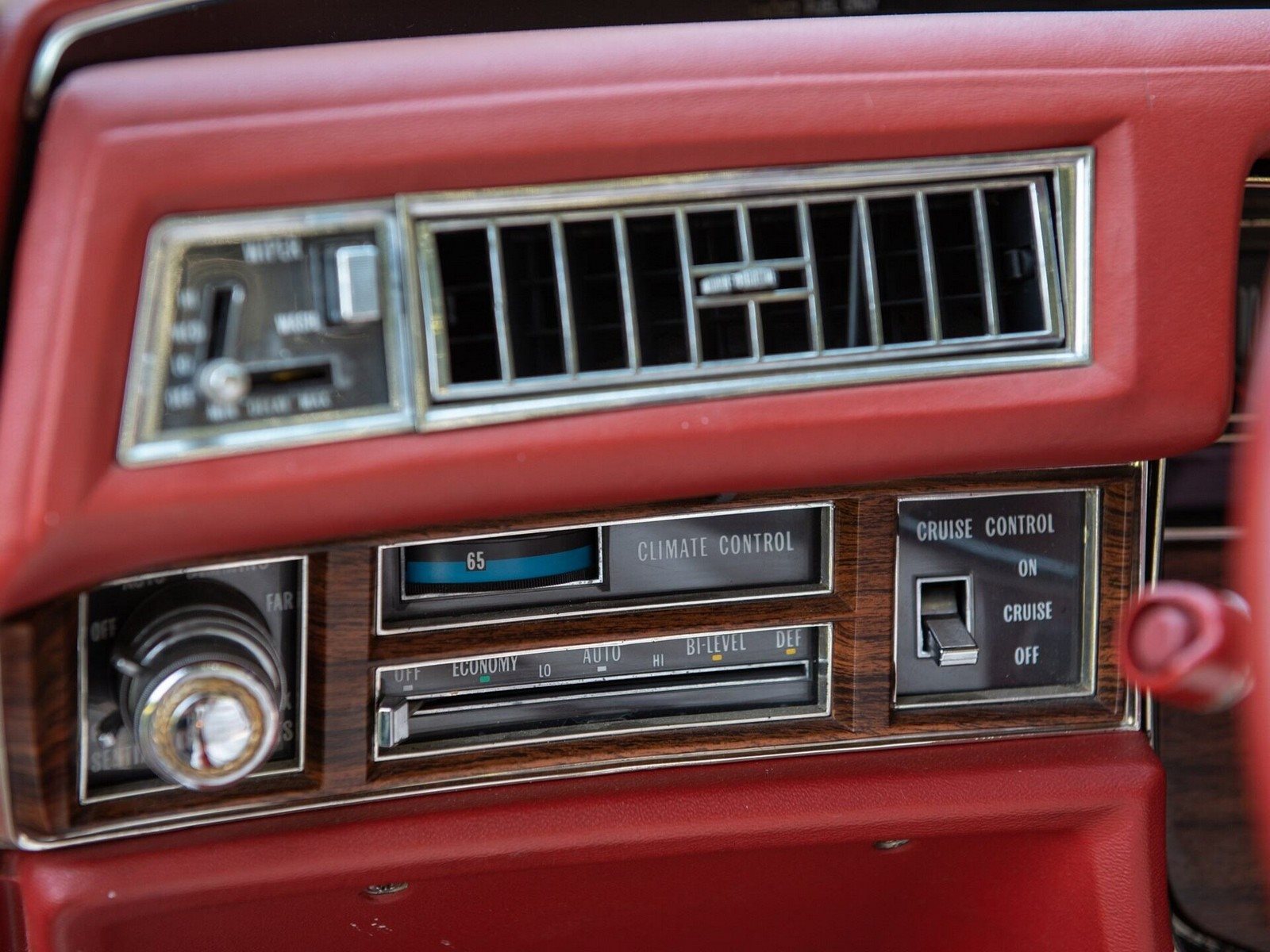 1976 - CADILLAC ELDORADO CONVERTIBLE COTILLION WHITE, foto 21