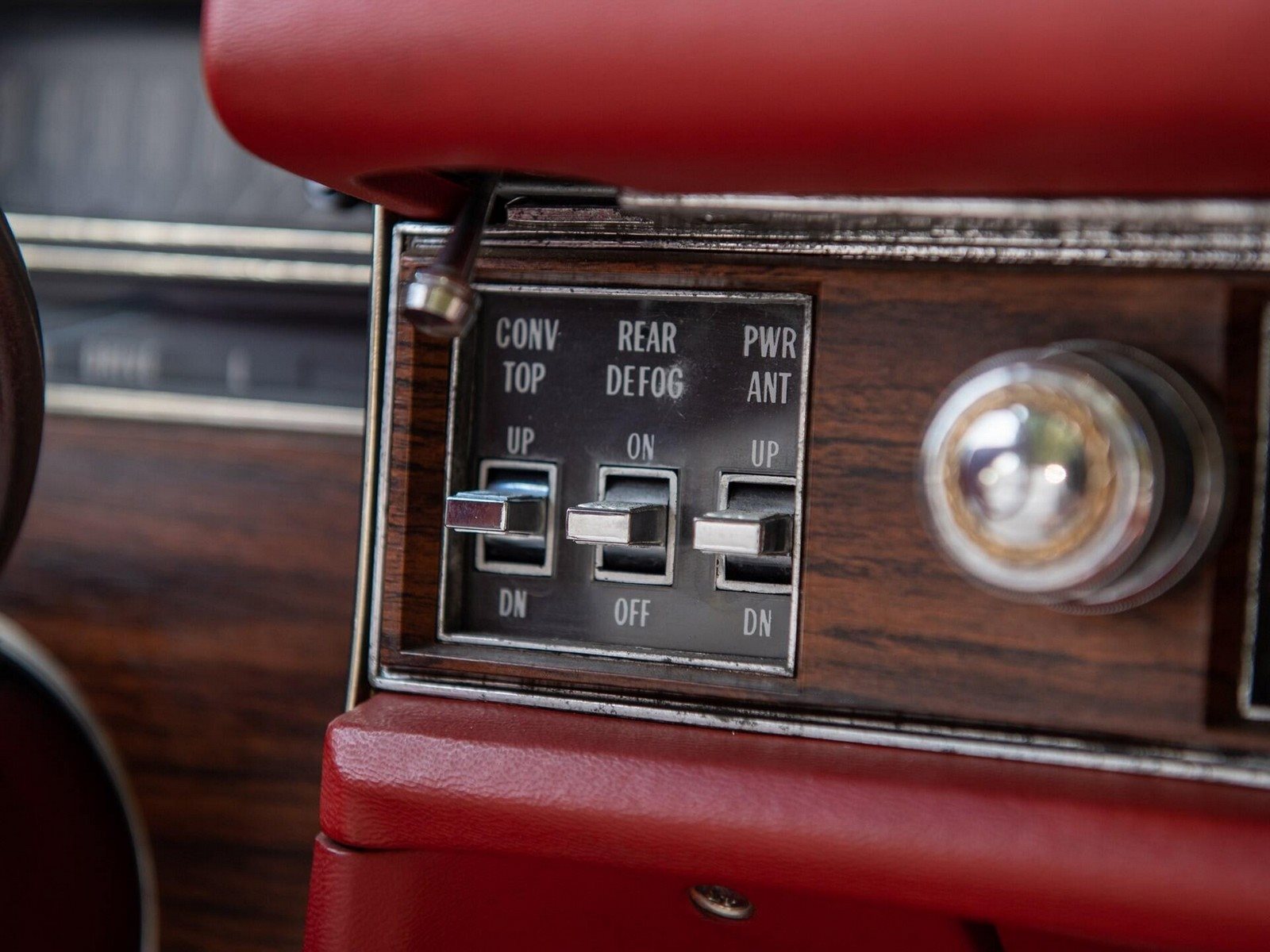 1976 - CADILLAC ELDORADO CONVERTIBLE COTILLION WHITE, foto 23