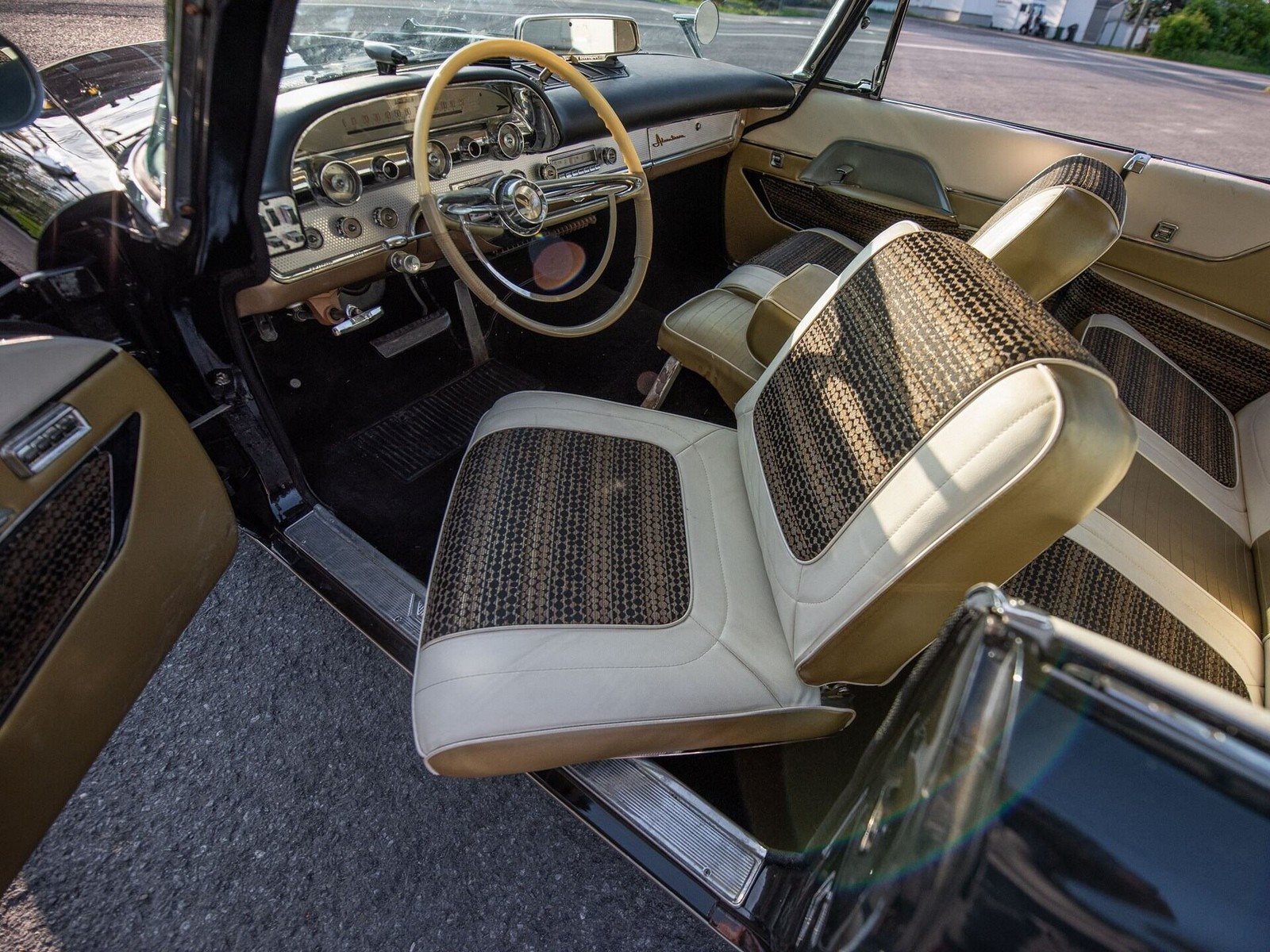 1959 - DESOTO ADVENTURER SPORTSMAN COUPE, foto 31