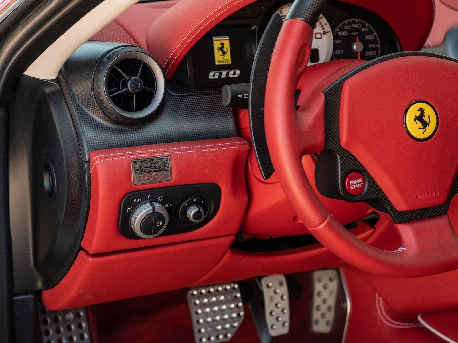 2011 - FERRARI F599 GTO BIANCO & ROSSO CORSA, foto 52