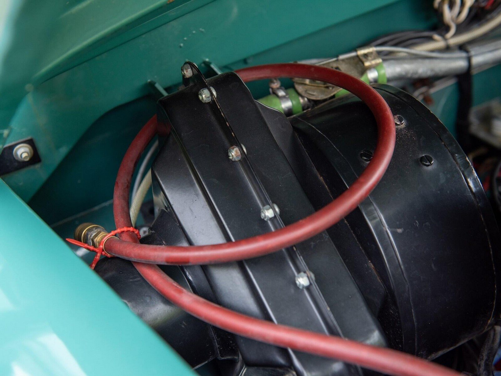 1963 - LAND ROVER SERIES IIA 88, foto 51
