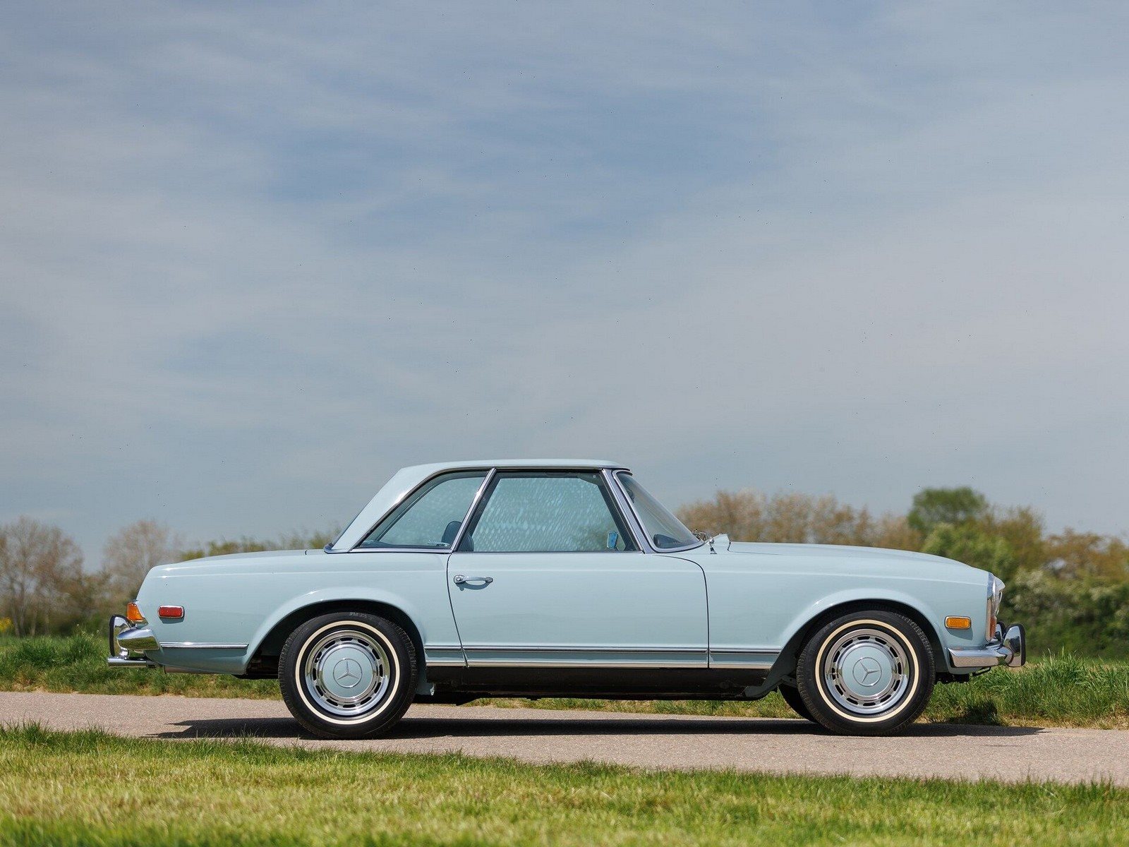 1970 - MERCEDES-BENZ 280 SL HORIZON BLUE, foto 3