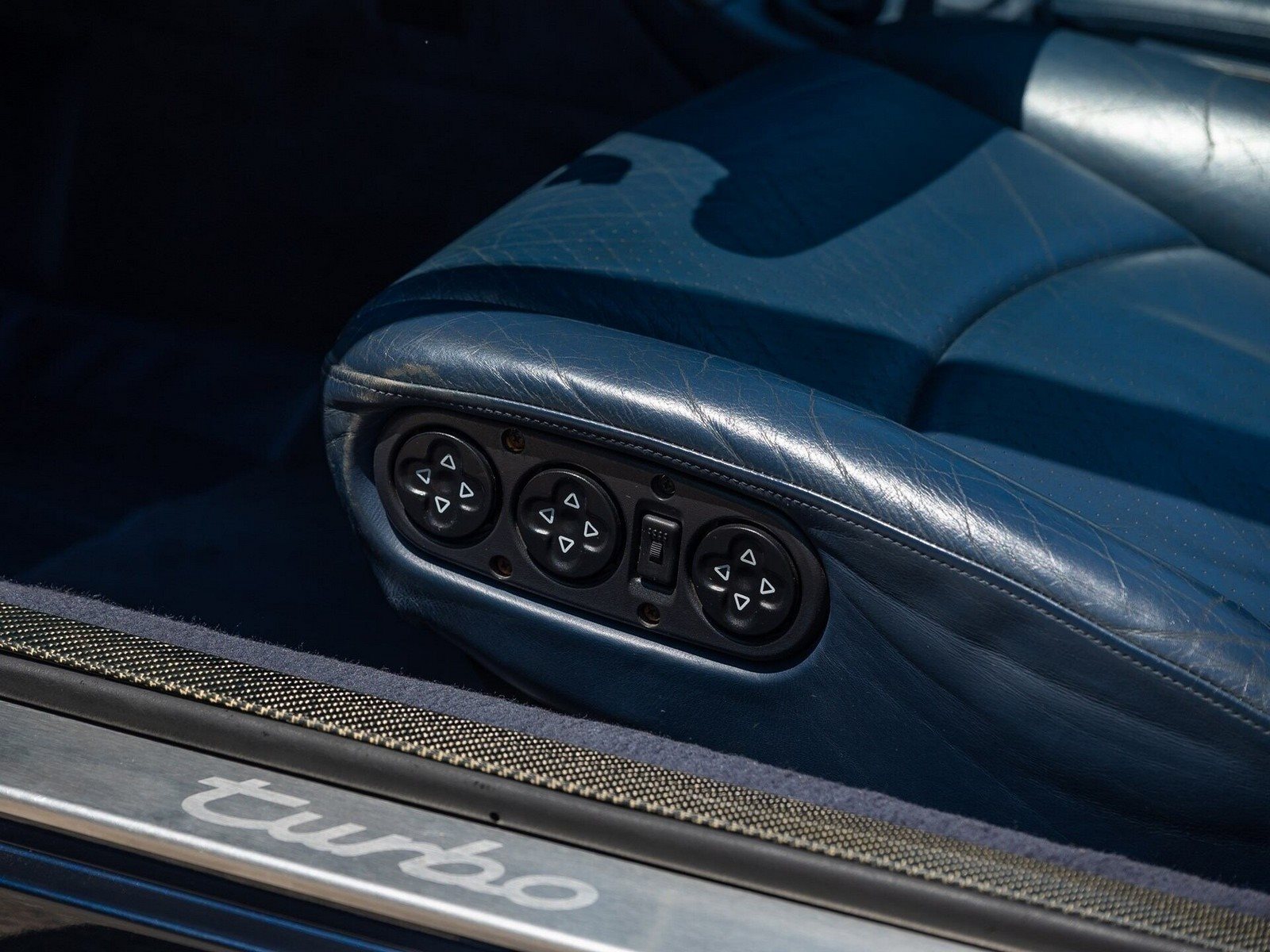 1995 - PORSCHE 911 TURBO CABRIOLET MIDNIGHT BLUE METALLIC, foto 13