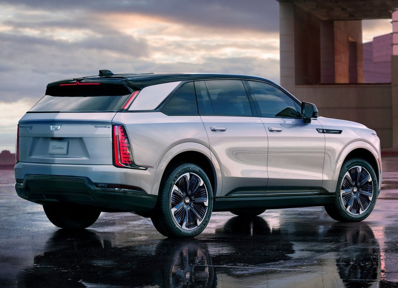 CADILLAC ESCALADE IQ, foto 6