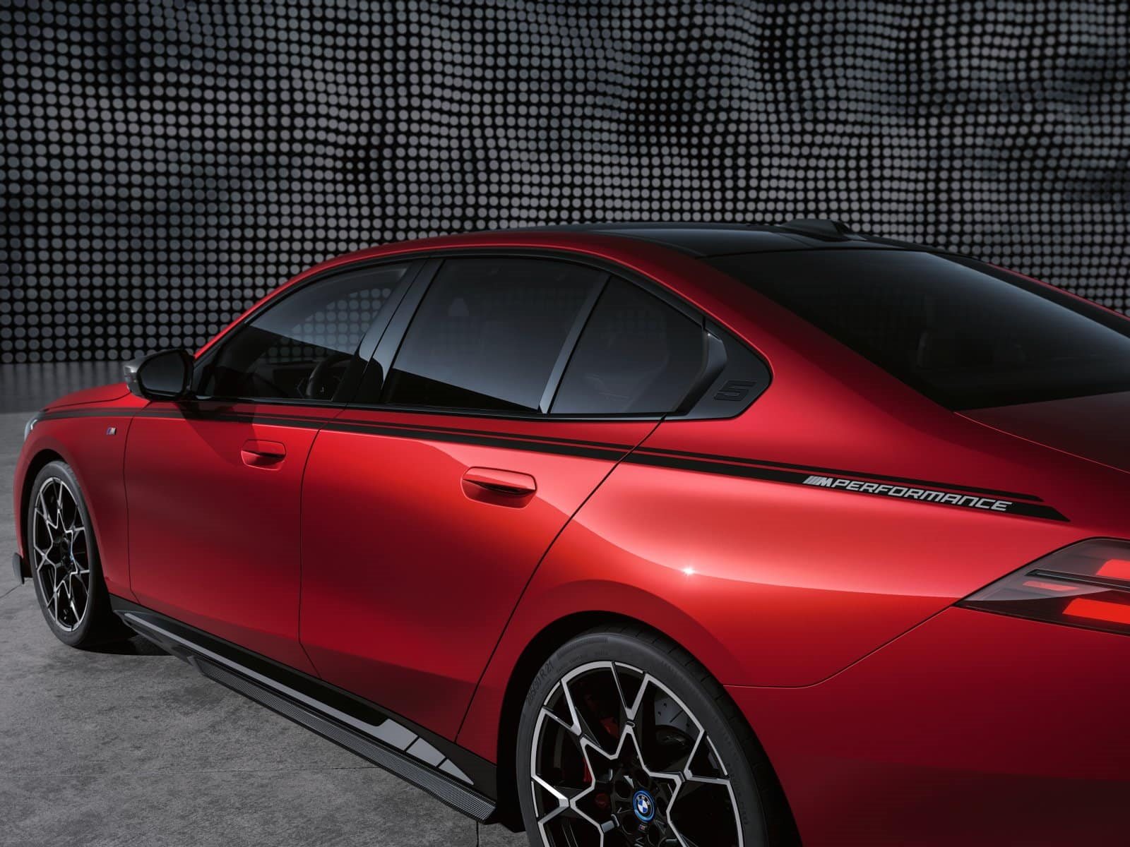 2024 - BMW i5 M PERFORMANCE PARTS, foto 9