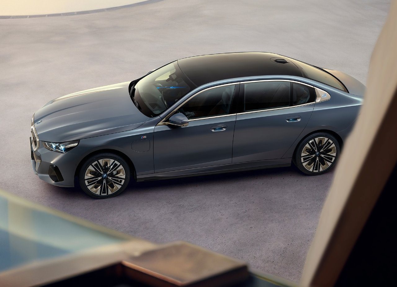 BMW i5 LWB CH VERSION, foto 4