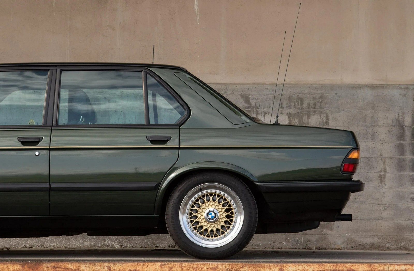 1987 - BMW M5 SEDAN EX KING OF SWEDEN, foto 24