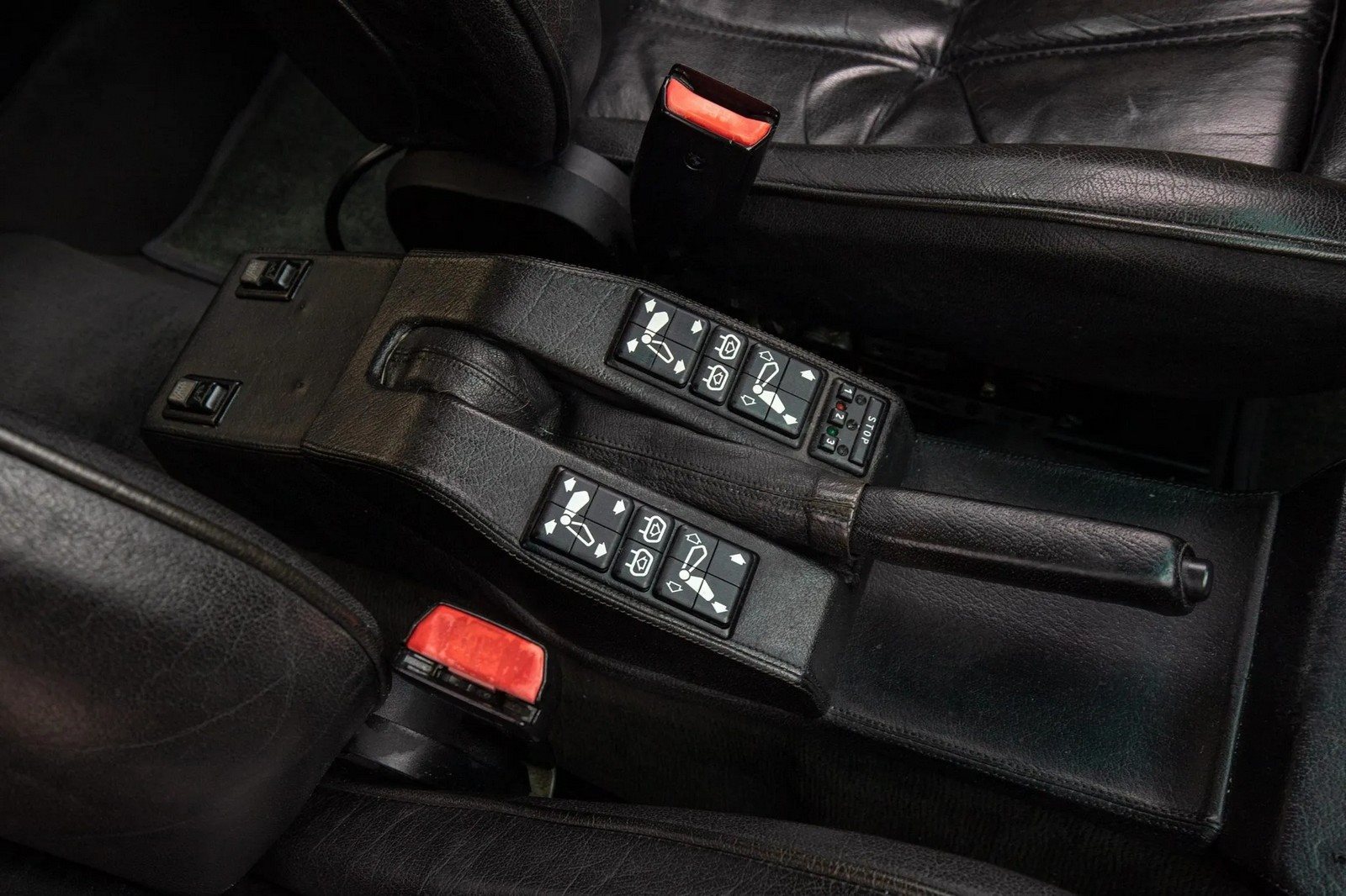 1987 - BMW M5 SEDAN EX KING OF SWEDEN, foto 118