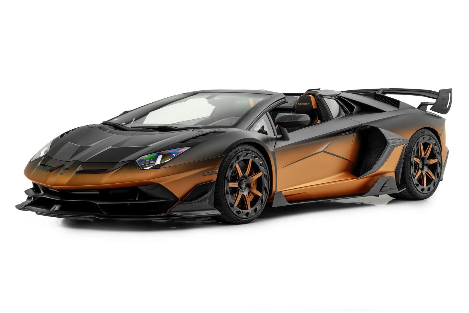 LAMBORGHINI AVENTADOR SVJ ROADSTER CARBONADO GTS BY MANSORY, foto 1